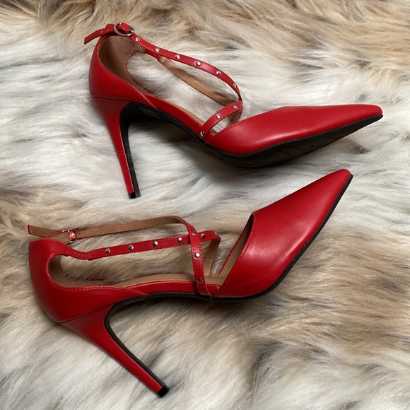 Christian Siriano red heels size 8 - Picture 9 of 16